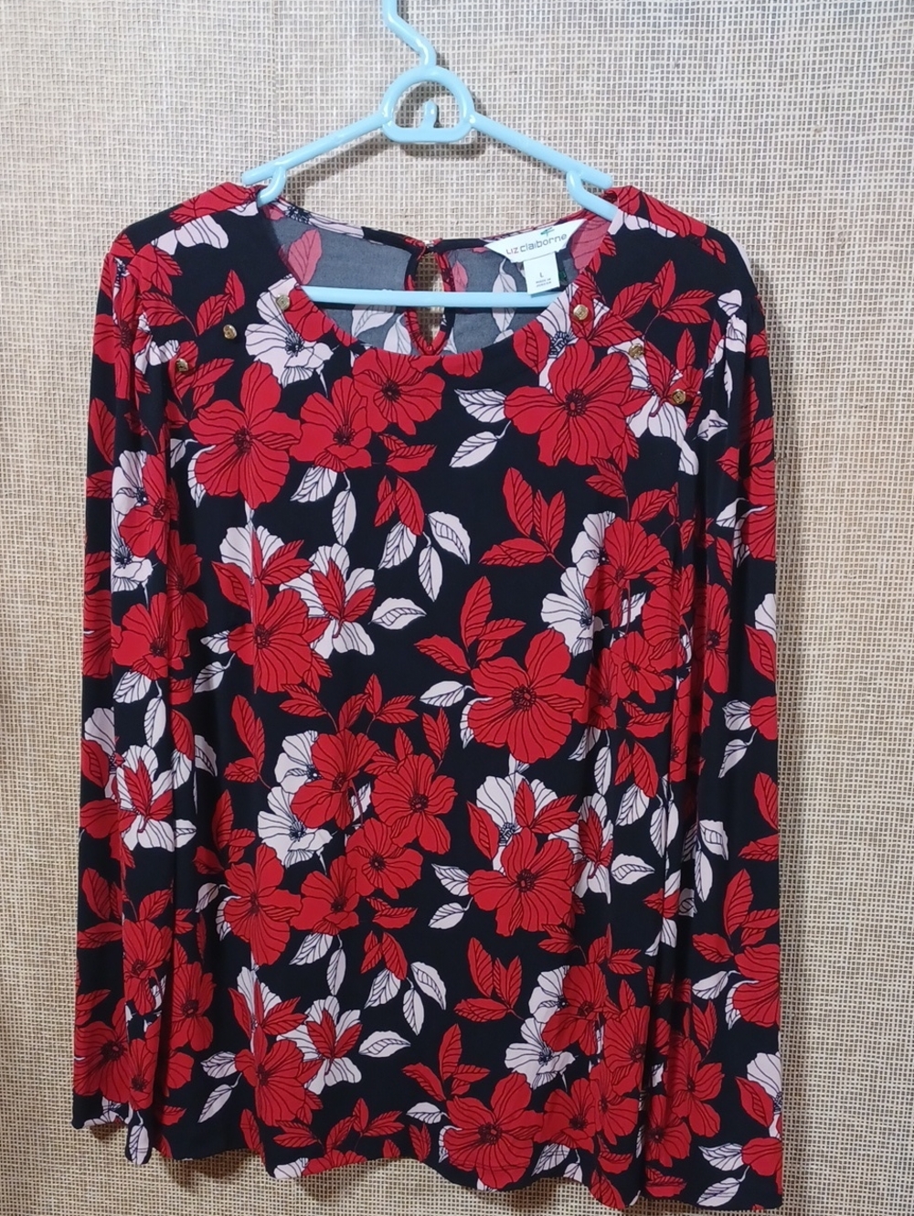 Liz Claiborne Red & White Floral Long-Sleeve Dress on Black